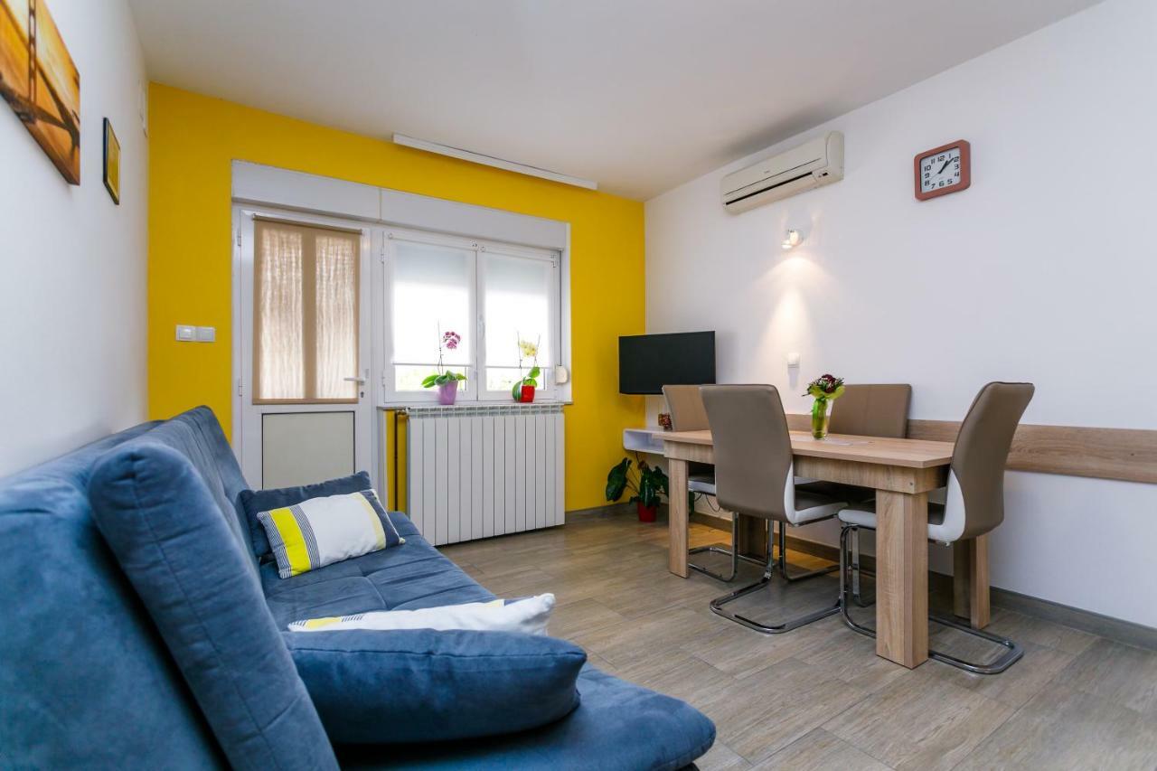 Holiday House Snjezana Krk Town Zewnętrze zdjęcie