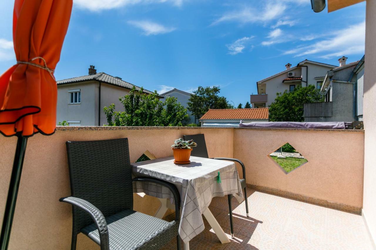 Holiday House Snjezana Krk Town Zewnętrze zdjęcie